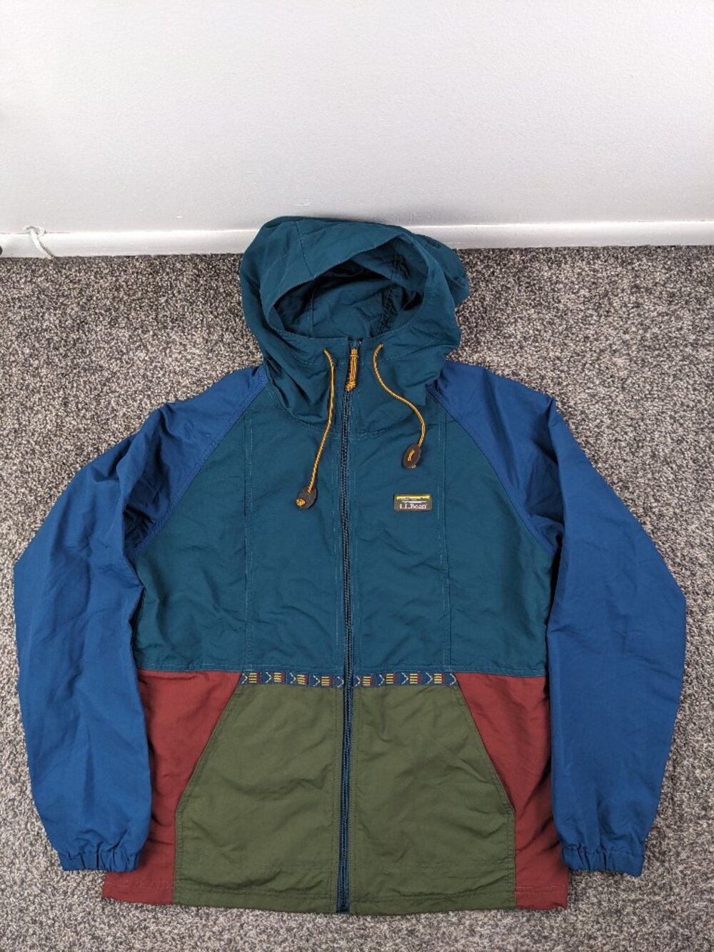 LL Bean Jacket Mountain Classic Colorblock Hooded Windbreaker Womens Medium